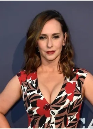 Jennifer Love Hewitt